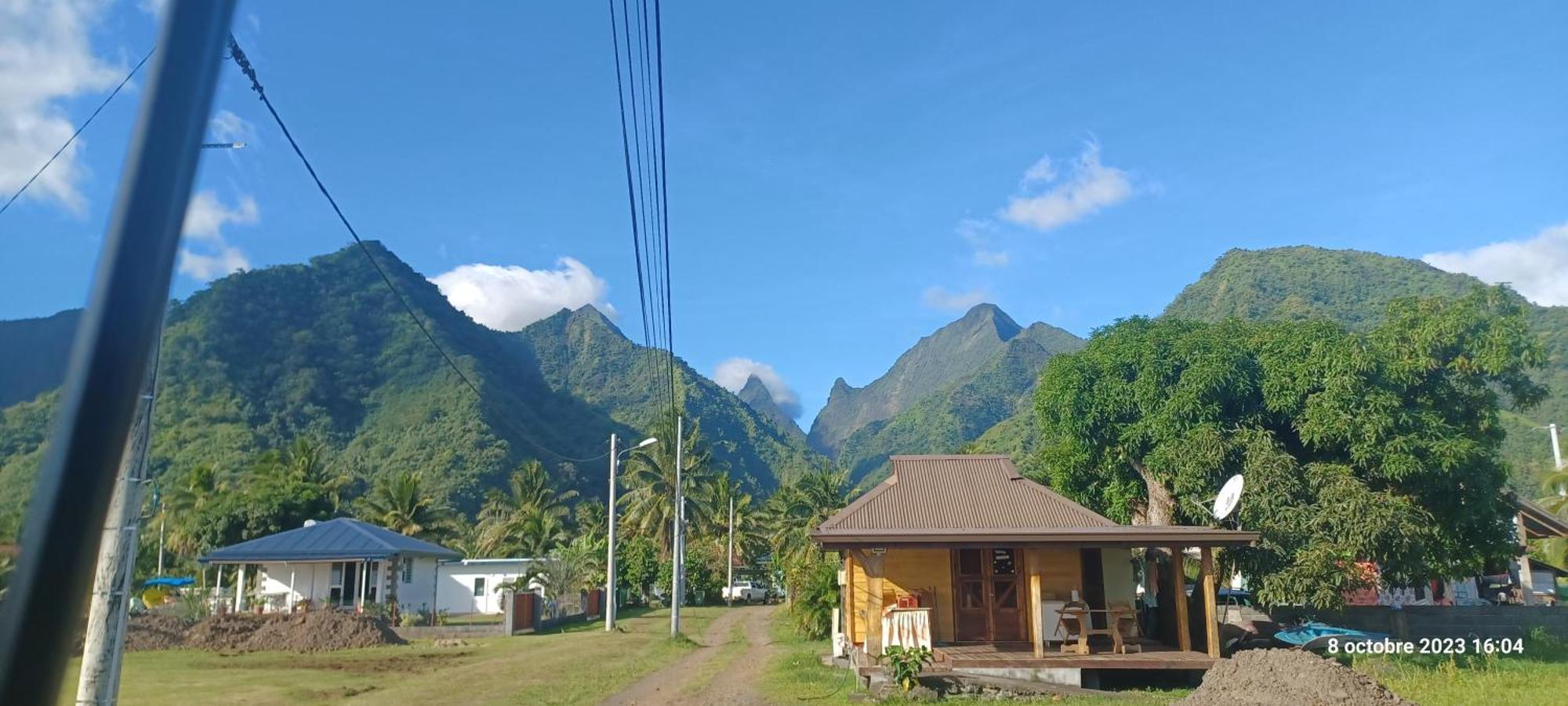 Hava'E Lodge Teahupoo Exteriör bild
