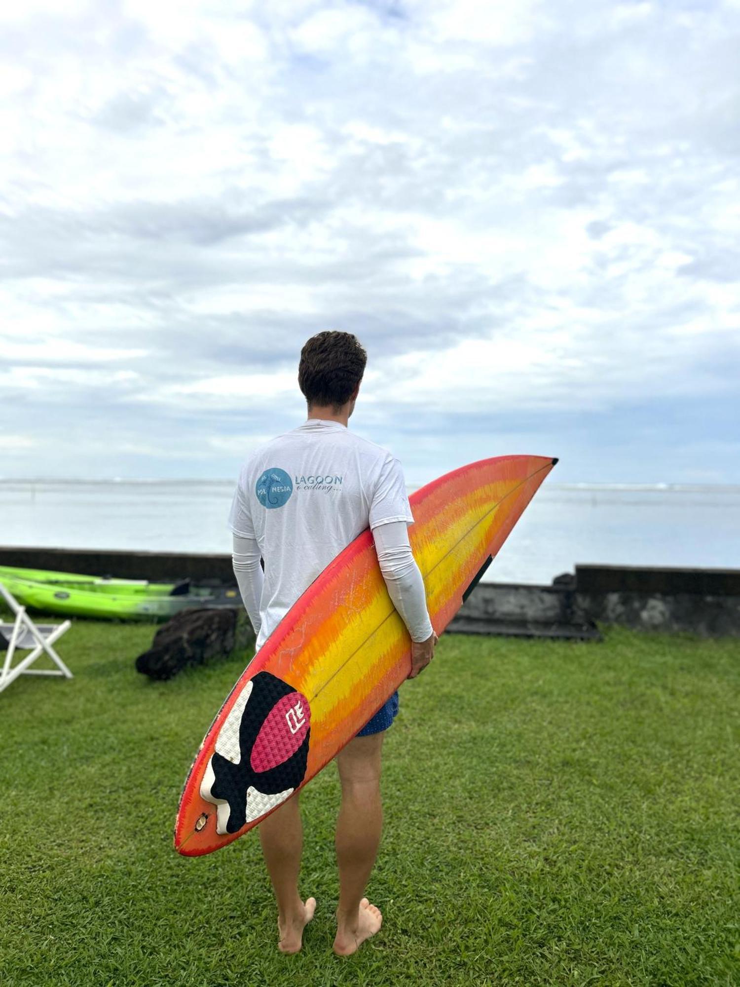 Hava'E Lodge Teahupoo Exteriör bild